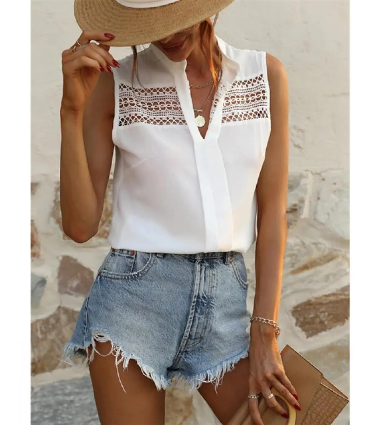 Camicette eleganti in pizzo senza maniche scavate con scollo a V Estate 2023 Moda donna Solid Top larghi Casual Office Lady Blus