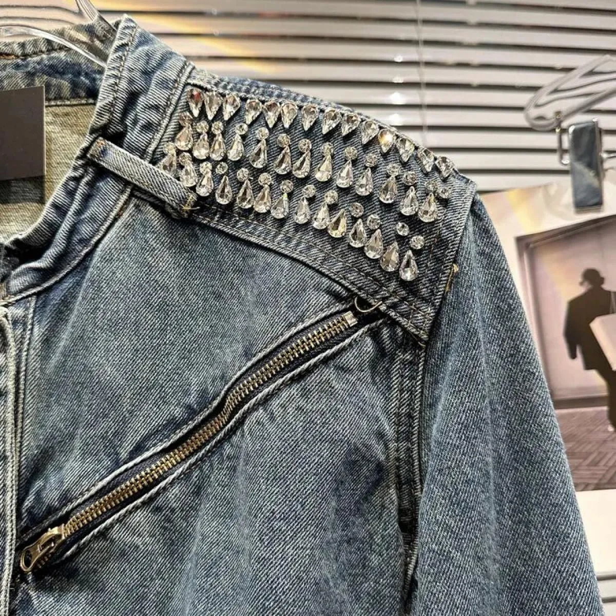 High Street New Fashion 2023 Designer Giacca elegante da donna Giacca corta in denim con design con cerniera e diamanti in rilie