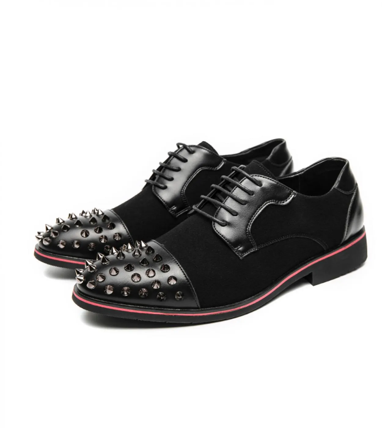 Nuovi uomini scarpe casual stringate rivetto traspirante nero fatto a mano da uomo scarpe punk spedizione gratuita chaussures po