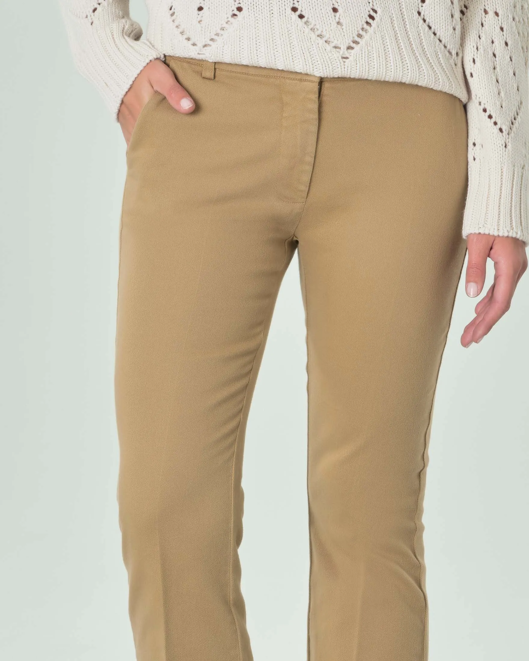 Pantaloni a trombetta beige in cotone stretch