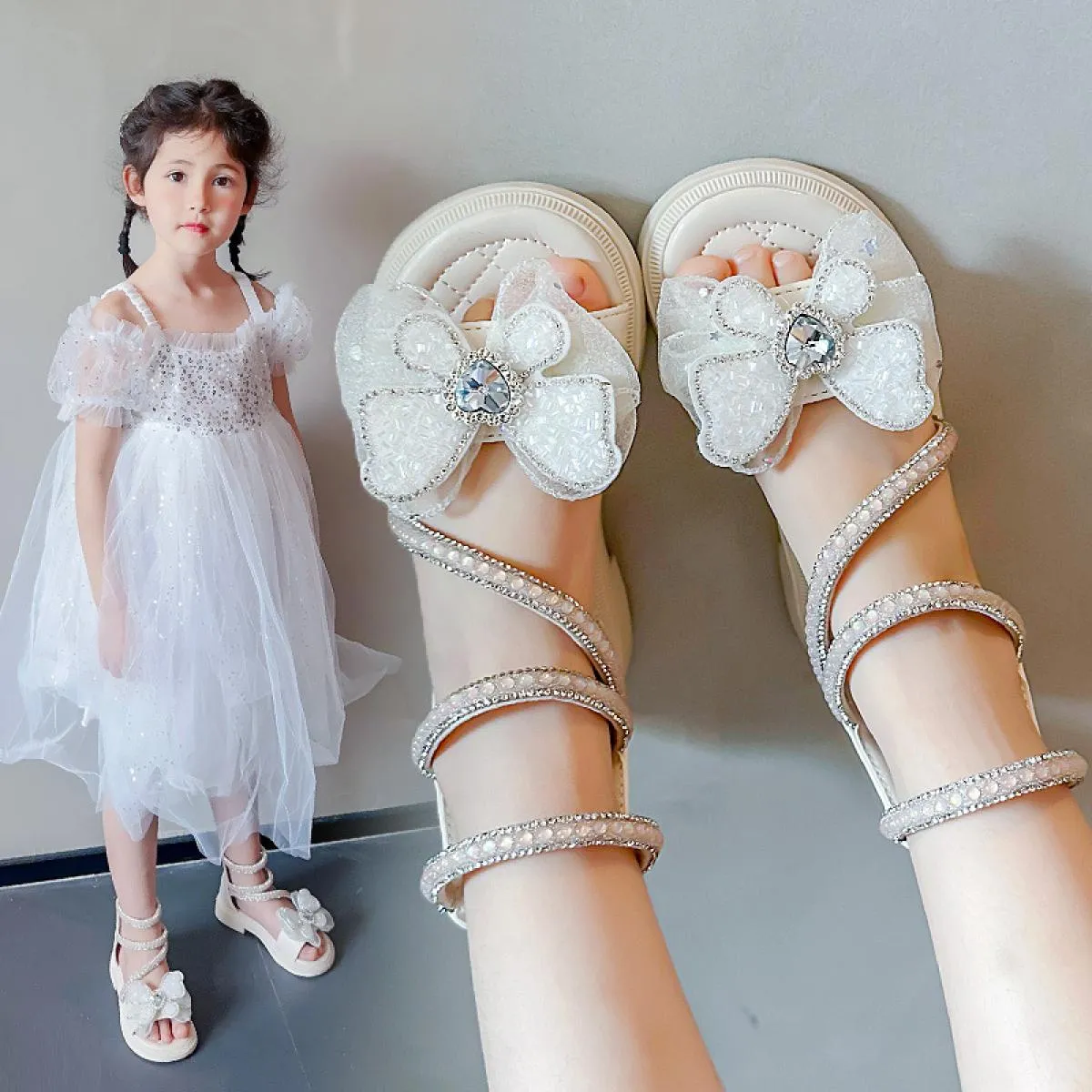 Sandali da ragazza gladiatore con strass Chunky Princess Sandali estivi per bambini Rosa Beige 23 37 Scarpe per bambini alla mod