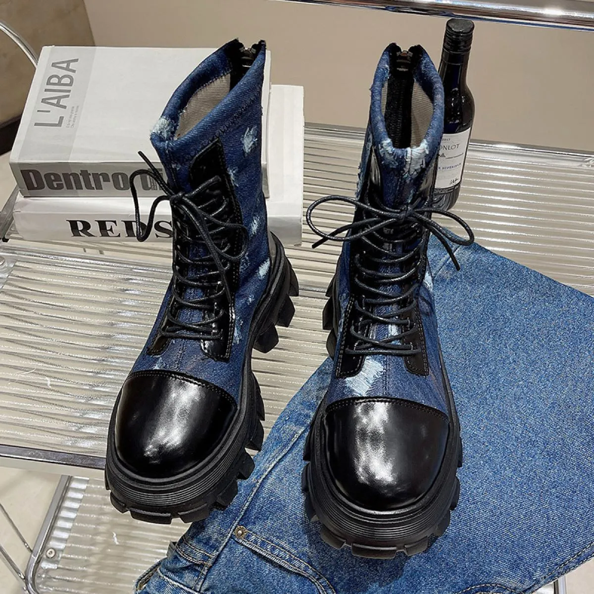 Scarpe con plateau da donna stivali Chelsea con tacco medio inverno 2023 stivali da moto moda nuova tendenza Goth Casual Lace Up